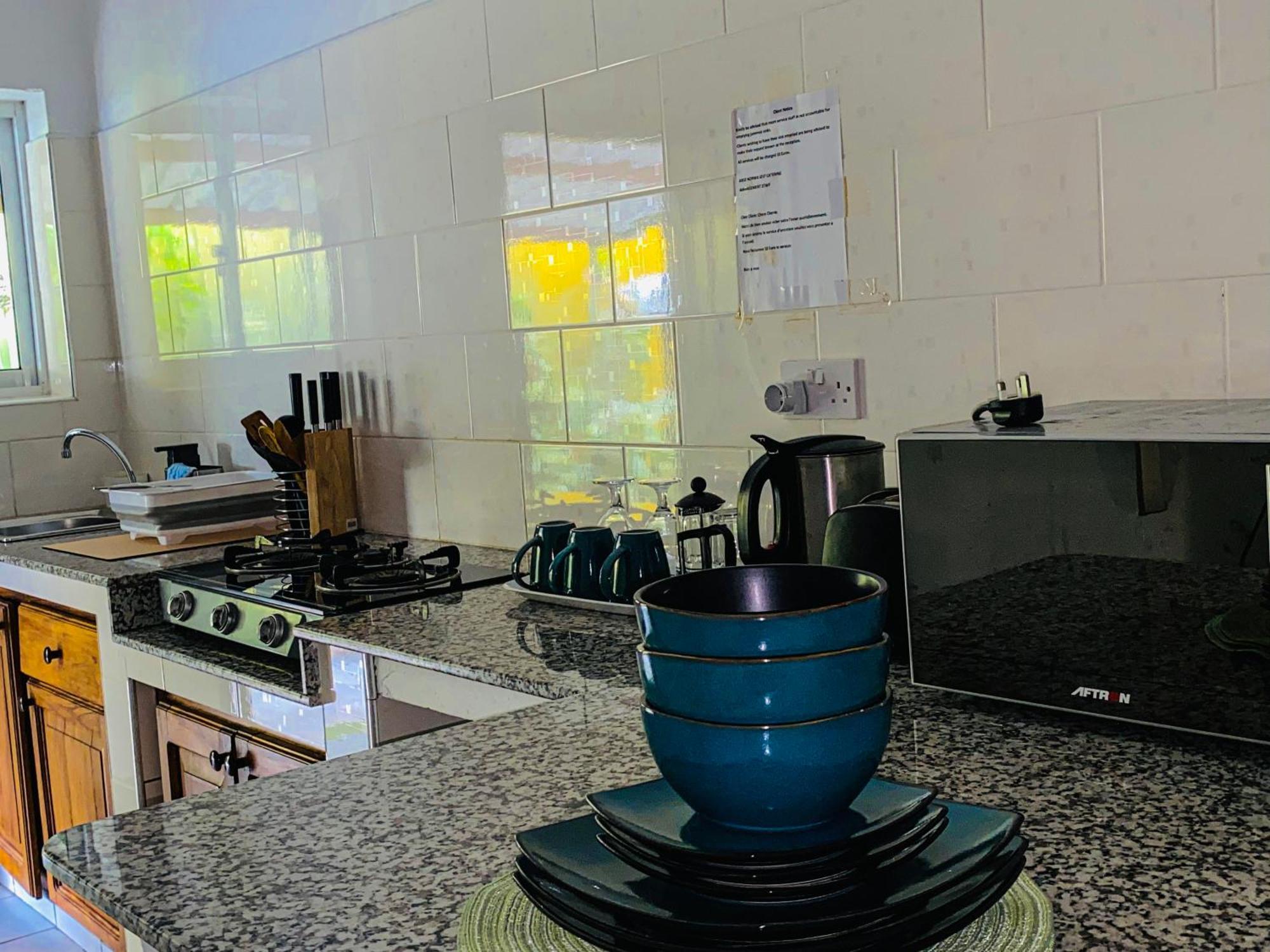 Anse Norwa Self Catering Apartment Beau Vallon  Exterior photo